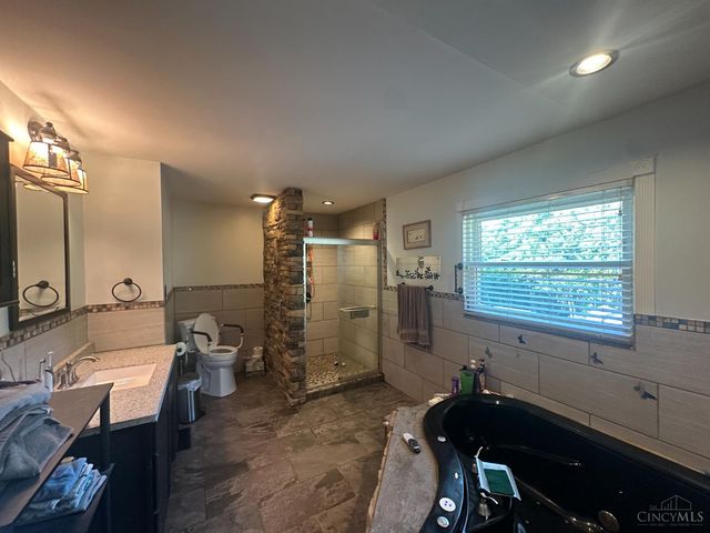 3926 Ebenezer Road, Green Twp, OH 45248