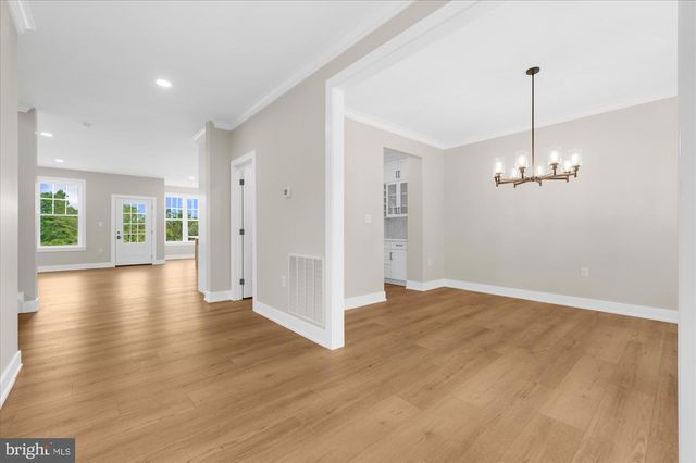 394 RENNINGER RD, Perkiomenville, PA 18074