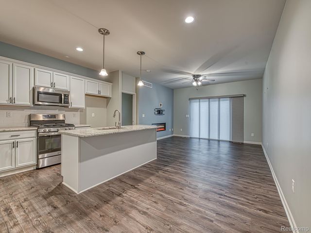 851 Plum Village Drive, Raisinville Township, MI 48161