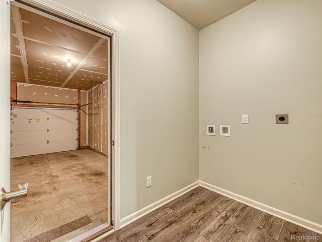 851 Plum Village Drive, Raisinville Township, MI 48161