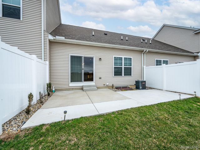 851 Plum Village Drive, Raisinville Township, MI 48161