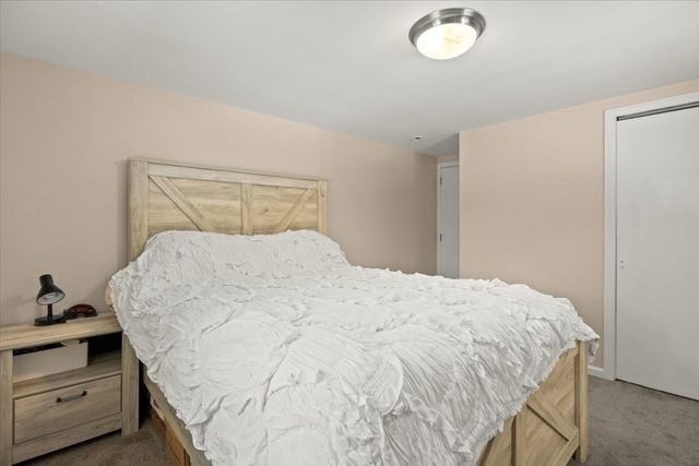 38 Fruit St, Mansfield, MA 02048