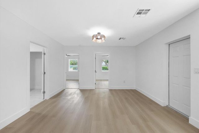 1803 Service Road, North Palm Beach, FL 33408