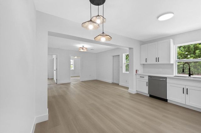 1803 Service Road, North Palm Beach, FL 33408