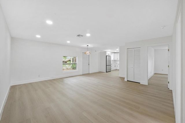1803 Service Road, North Palm Beach, FL 33408