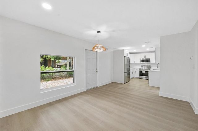 1803 Service Road, North Palm Beach, FL 33408
