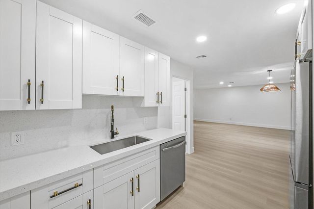 1803 Service Road, North Palm Beach, FL 33408