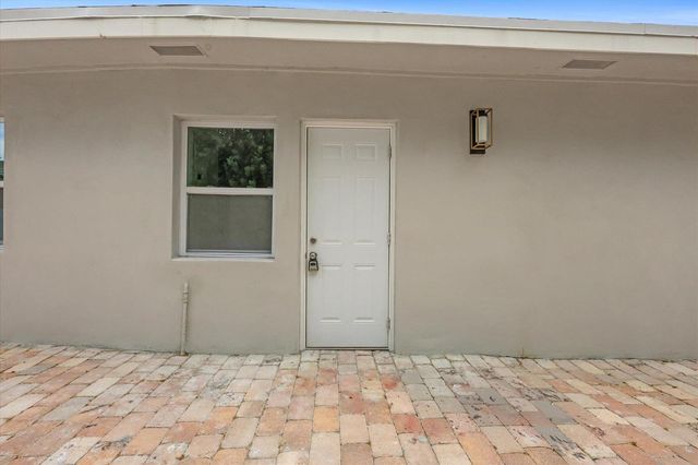 1803 Service Road, North Palm Beach, FL 33408