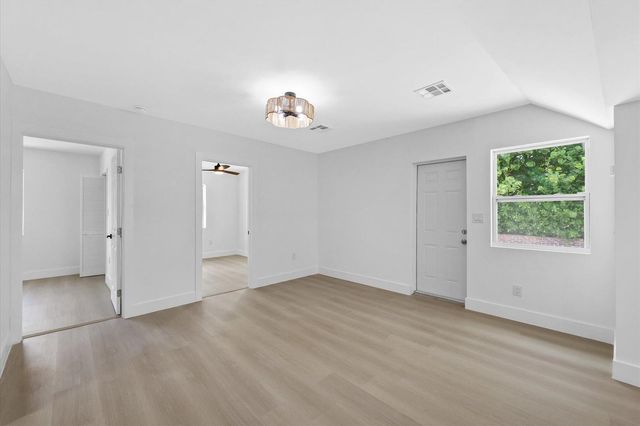 1803 Service Road, North Palm Beach, FL 33408
