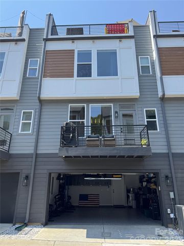 322 E Cama Street, Charlotte, NC 28217