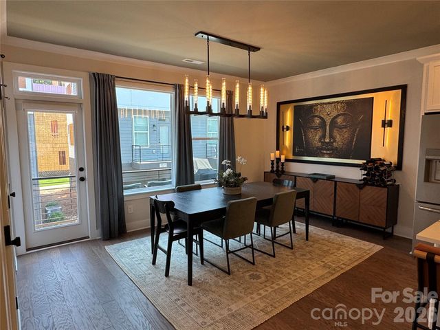 322 E Cama Street, Charlotte, NC 28217