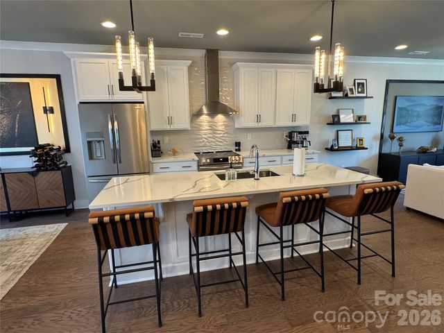 322 E Cama Street, Charlotte, NC 28217