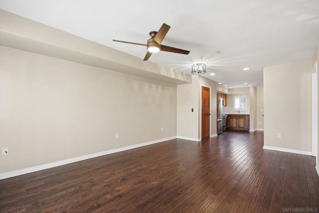 801 W Hawthorn 406, San Diego, CA 92101 — photo 5