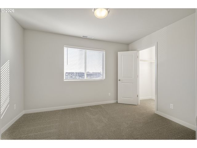 2117 36th Ave, Forest Grove, OR 97116