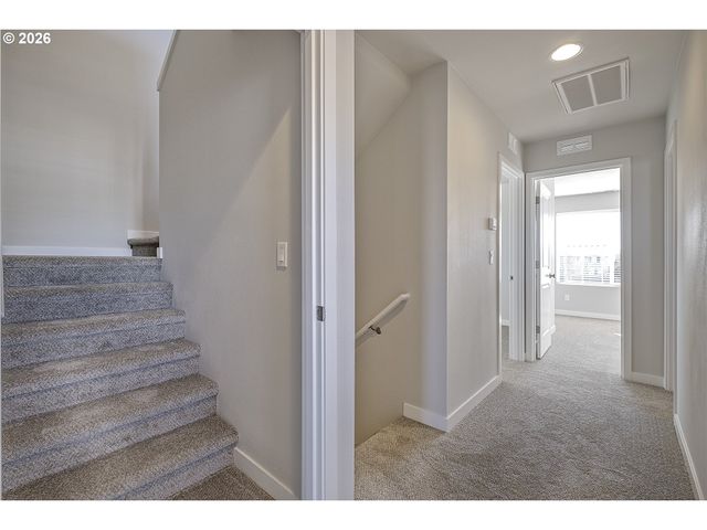 2117 36th Ave, Forest Grove, OR 97116