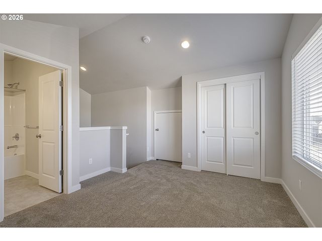 2117 36th Ave, Forest Grove, OR 97116