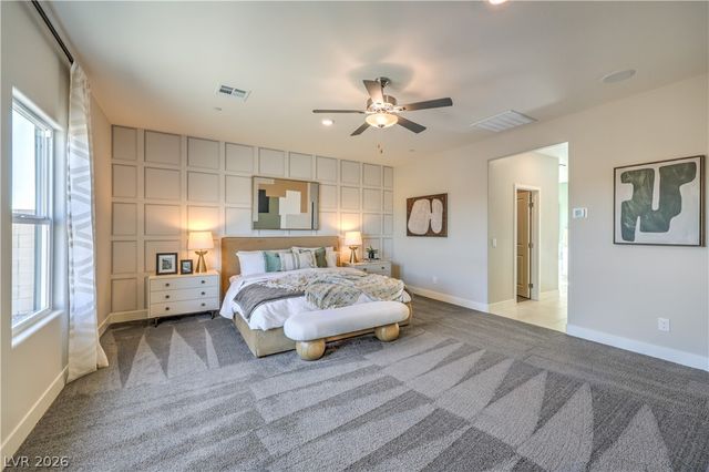 1011 FOX FALCON AVE, Henderson, NV 89011