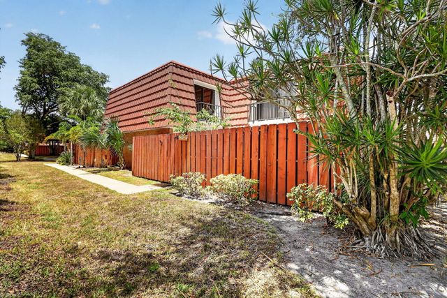3428 San Bernadino Drive 58-A, Delray Beach, FL 33445