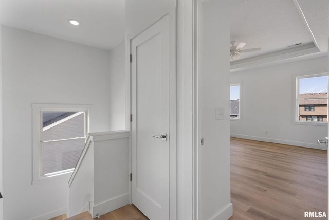 6574 Pelican Street, Bettendorf, IA 52722