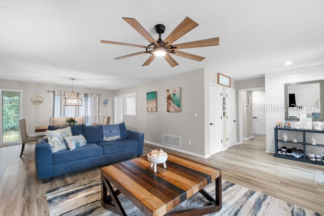 157 Otter Rd, Hilton Head Island, SC 29928