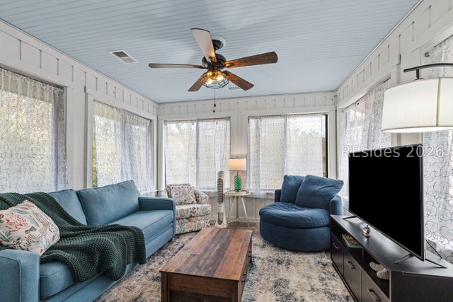 157 Otter Rd, Hilton Head Island, SC 29928