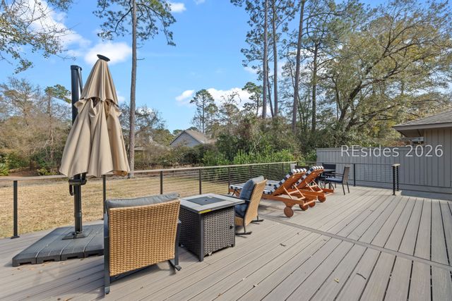 157 Otter Rd, Hilton Head Island, SC 29928