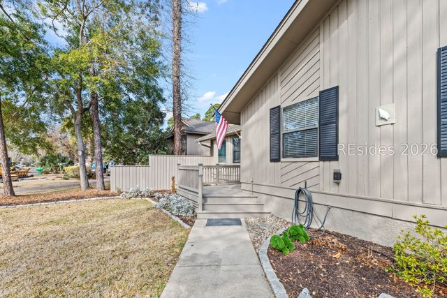 157 Otter Rd, Hilton Head Island, SC 29928