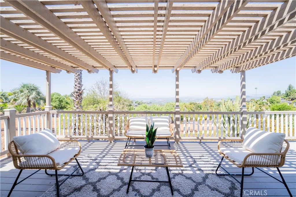1205 Via Del Cerro, Vista, CA 92084 — photo 2