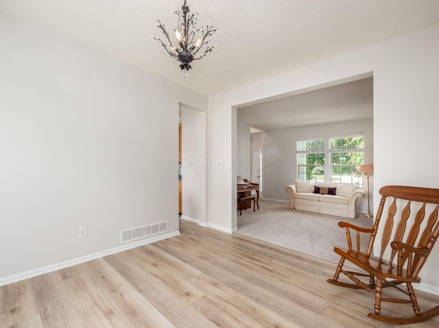 2037 Kingman Court, Lewis Center, OH 43035