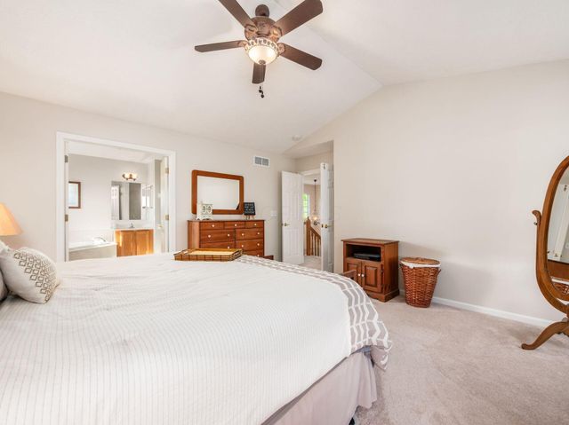 2037 Kingman Court, Lewis Center, OH 43035