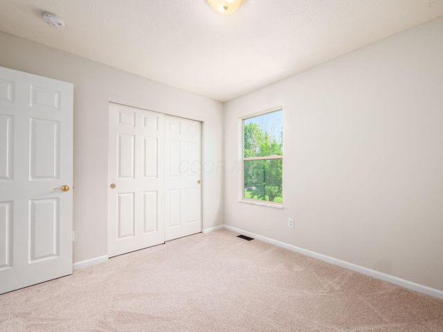 2037 Kingman Court, Lewis Center, OH 43035