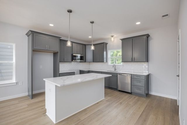 515 Kalman Ln, Madison, TN 37115