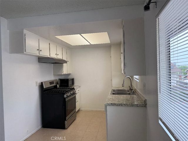 254 W Grove Street 4, Pomona, CA 91767