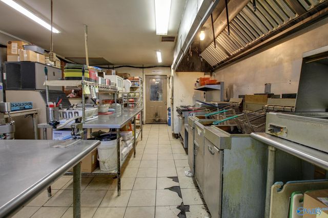 15165 Court Street, Moulton, AL 35650