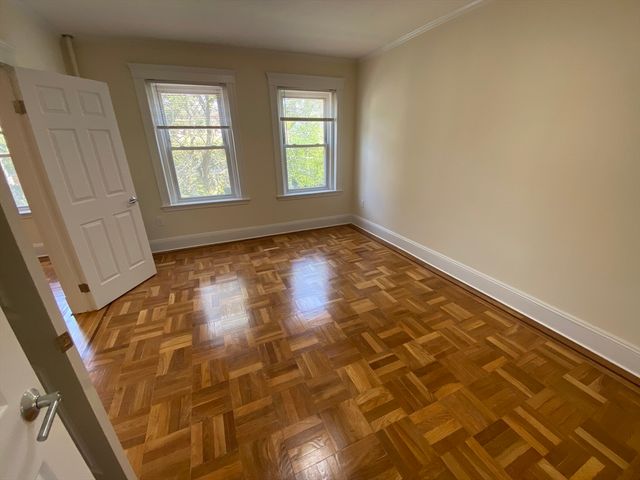 98 Toxteth Street 3, Brookline, MA 02446