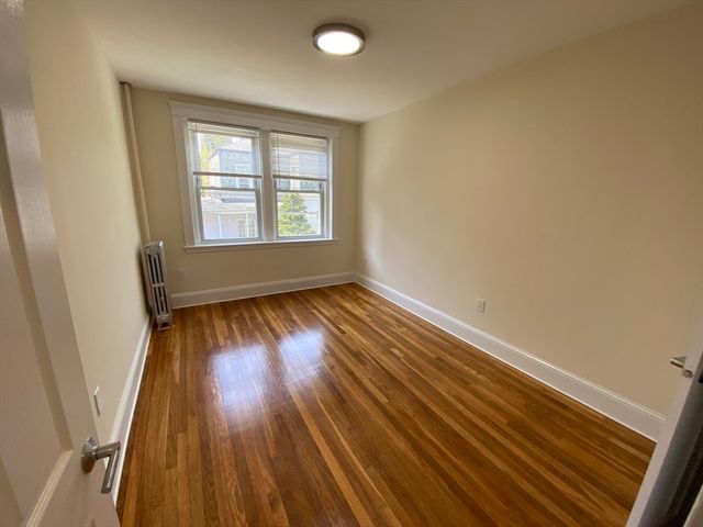 98 Toxteth Street 3, Brookline, MA 02446