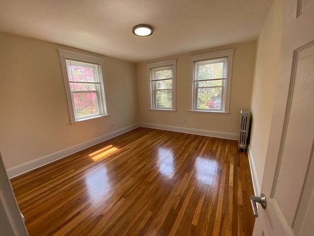 98 Toxteth Street 3, Brookline, MA 02446