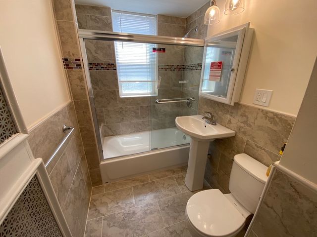 98 Toxteth Street 3, Brookline, MA 02446