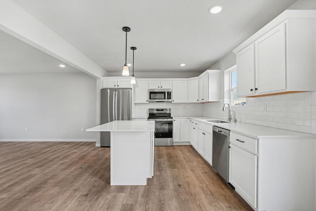 2106 Kristin Court, Muskegon Twp, MI 49442
