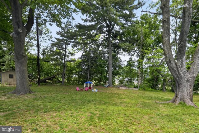 109 RUNNYMEDE AVE, Jenkintown, PA 19046