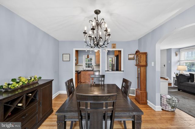 109 RUNNYMEDE AVE, Jenkintown, PA 19046