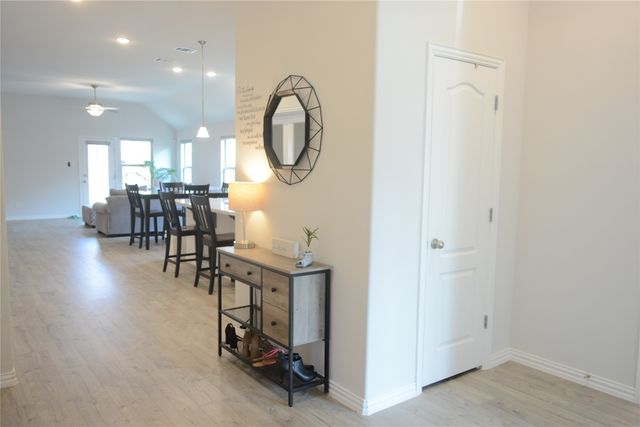 11441 WHITE RIVER Drive, Aubrey, TX 76227