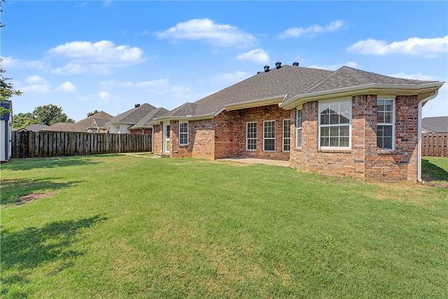 3085 Chadwick Street, Springdale, AR 72764