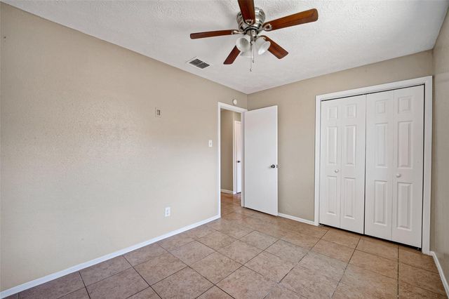 3307 Fern Rock Drive, La Porte, TX 77571