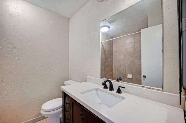 3307 Fern Rock Drive, La Porte, TX 77571