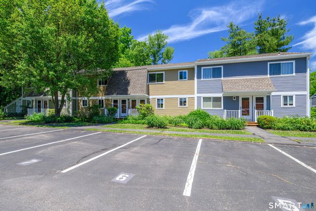 6 Rose Lane 1-4, Danbury, CT 06811