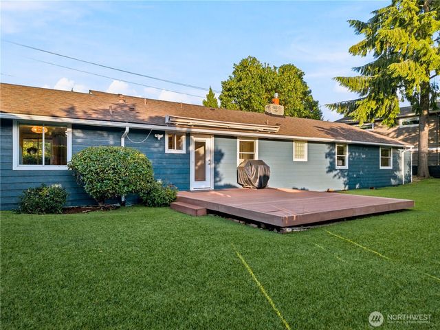 21822 92nd Avenue W, Edmonds, WA 98020