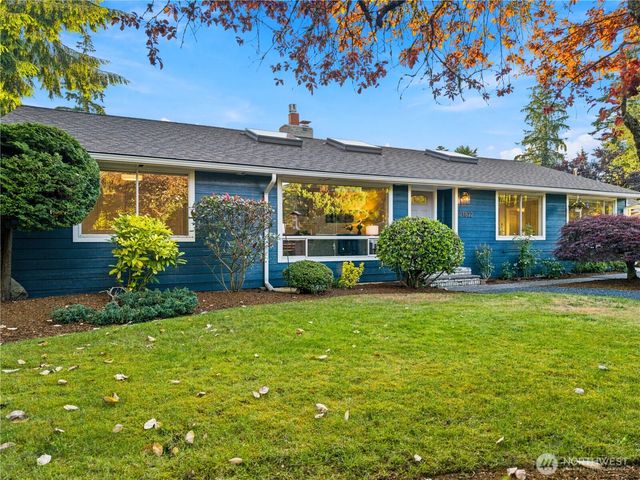 21822 92nd Avenue W, Edmonds, WA 98020