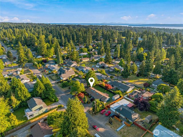 21822 92nd Avenue W, Edmonds, WA 98020