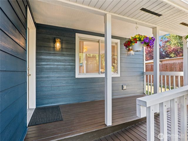 21822 92nd Avenue W, Edmonds, WA 98020